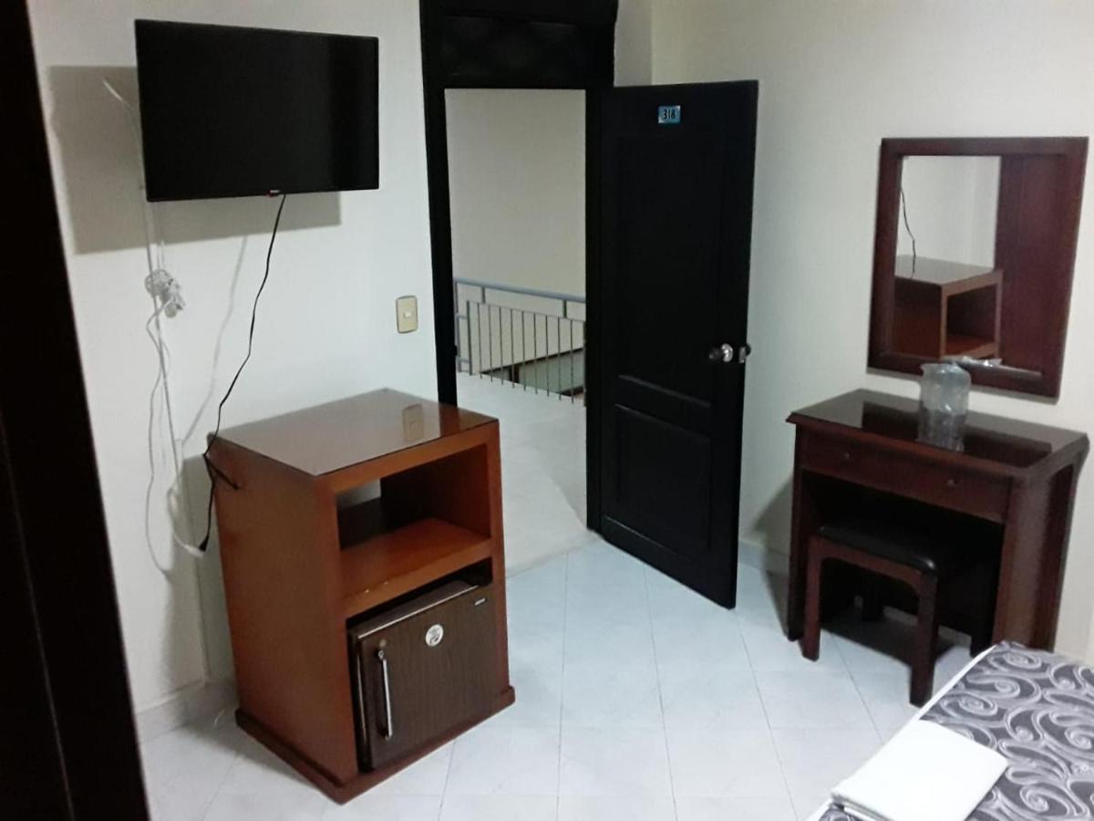 Hotel El Andino Cúcuta Esterno foto